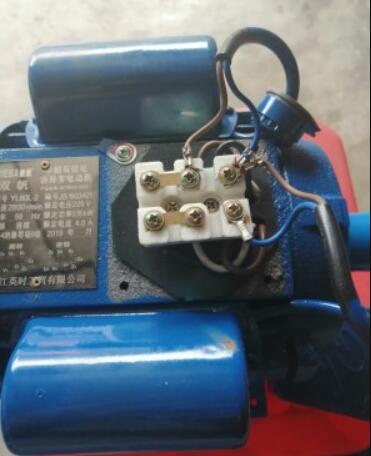 速銳電瓶充電機充電，速銳電瓶充電機使用方法和注意事項